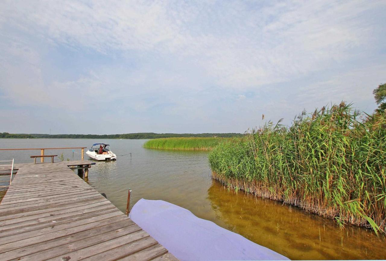 Ferienwohnungen Direkt Am Woblitzsee See 9780 Below Extérieur photo